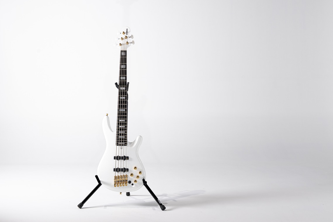 代表　安保　直紀