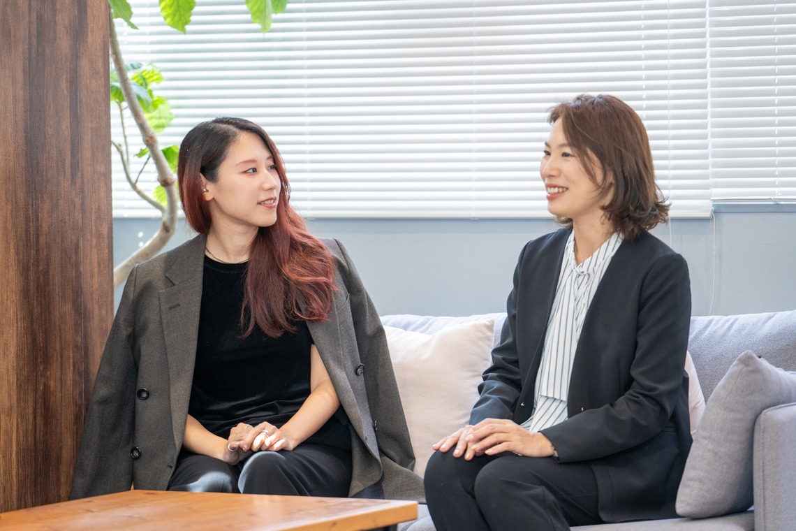 ARUKU PHOTOが撮影した「企業紹介用のオフィス撮影」の写真
