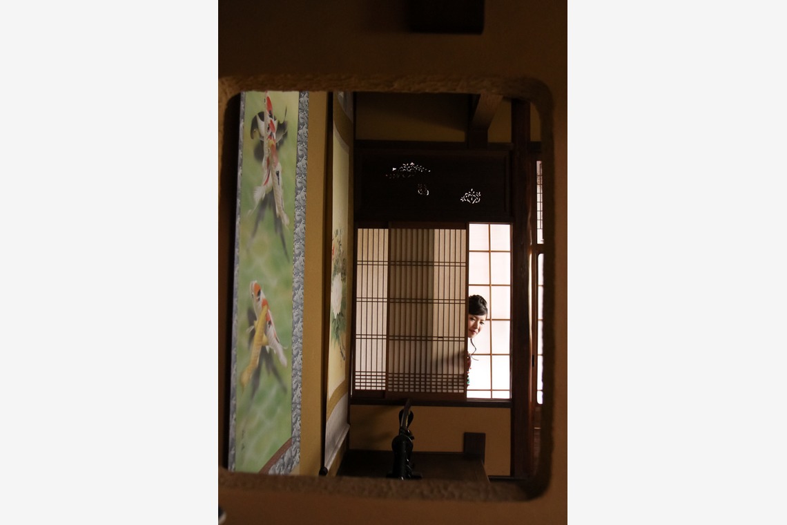 スマイルハンターが出張撮影した家族写真(キッズ,ベビーフォト)などが写った「成人式フォト」の家族写真