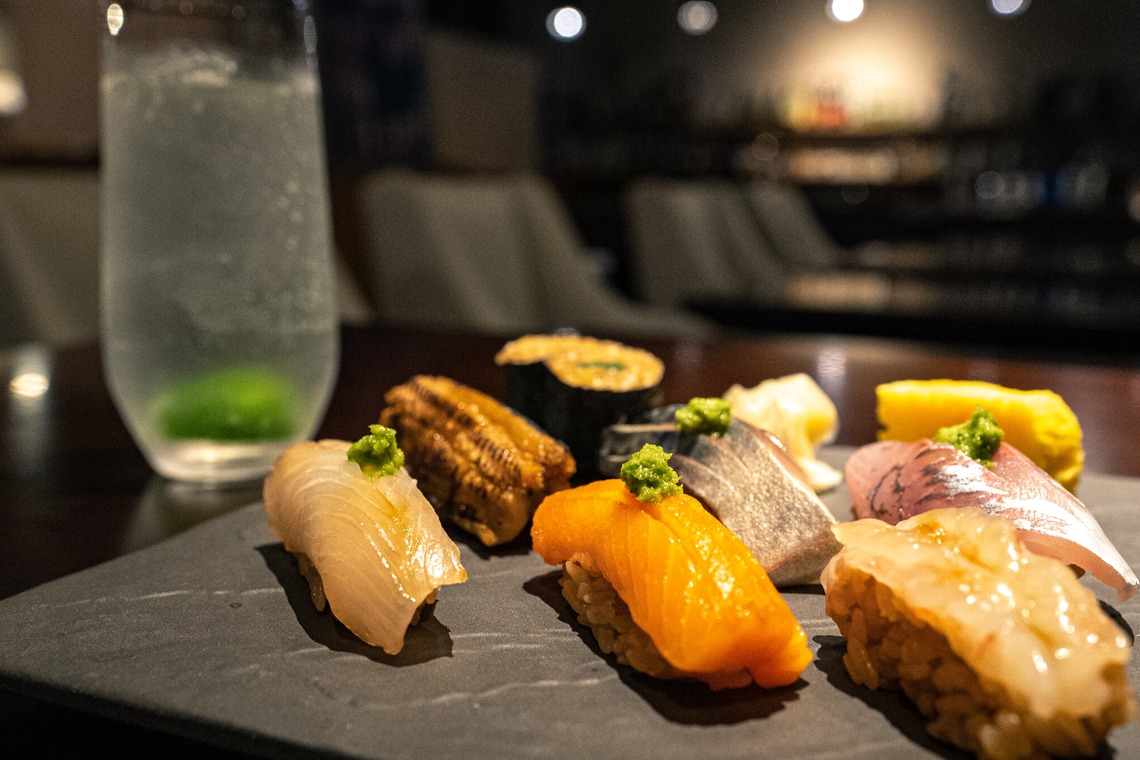 Studio 梁が撮影した写真のアルバム「店舗・料理撮影 Bar&Sushi 紺と白様」