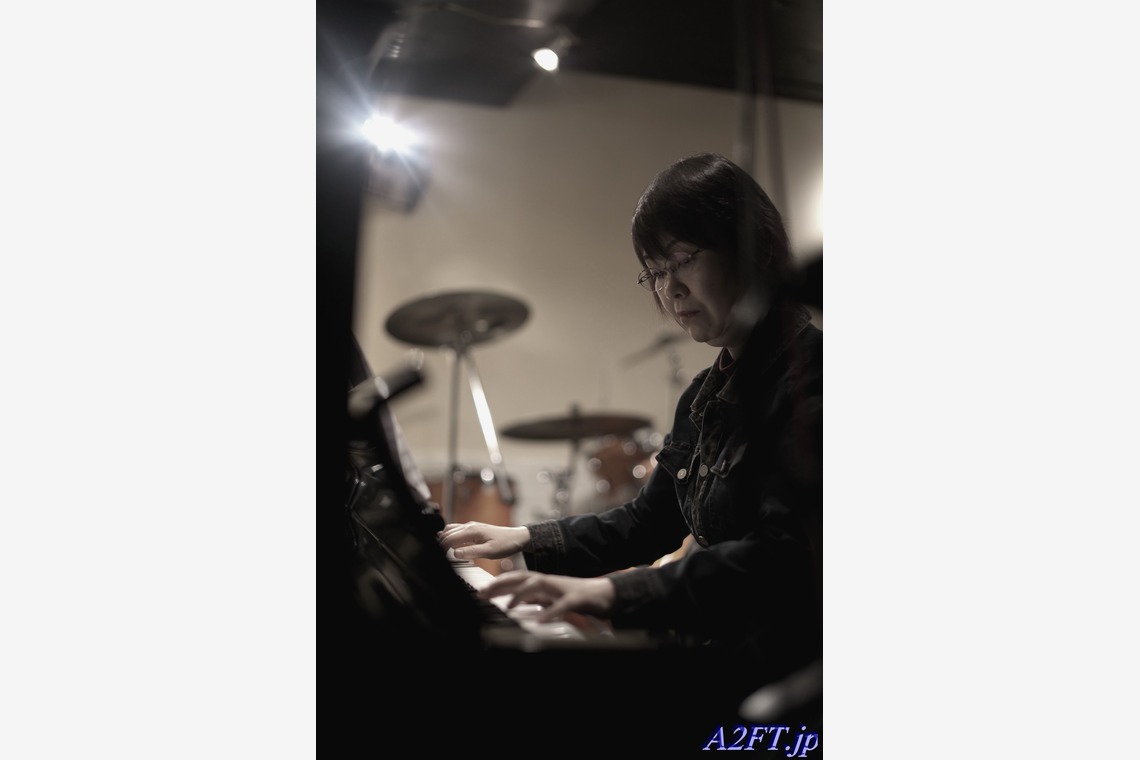 A2FT.jpフォトグラファーまつもとあきらが撮影した「ライヴ撮影 2019年3月 京都府長岡京市」の写真