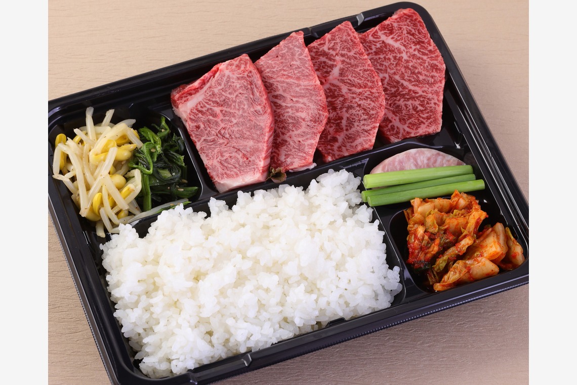 森安　照が撮影した「焼肉弁当・焼肉・韓国料理」の写真