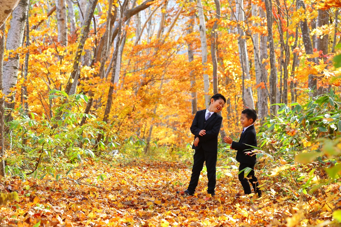 稲蔭一道が出張撮影した家族写真(キッズ,ベビーフォト)などが写った「家族写真、ロケーションフォト」の家族写真