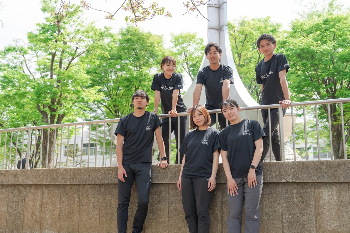 高橋佳五が撮影した写真のアルバム「企業宣材写真・会社集合写真」