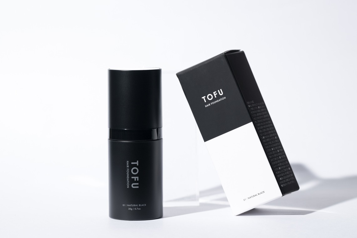 保坂　真弓が撮影した写真のアルバム「ヘアファンデーションの商品撮影」