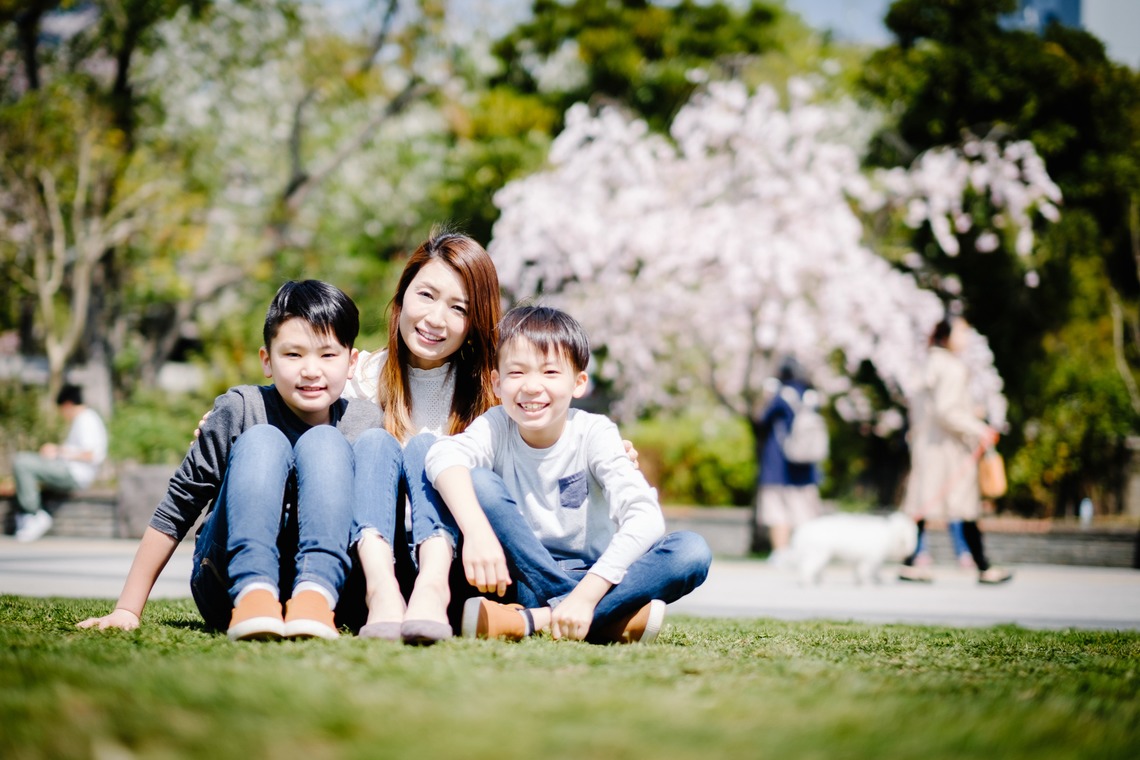 アトリエ　エピカ/清水　一哉が出張撮影した家族写真(キッズ,ベビーフォト)などが写った「桜フォト」の家族写真