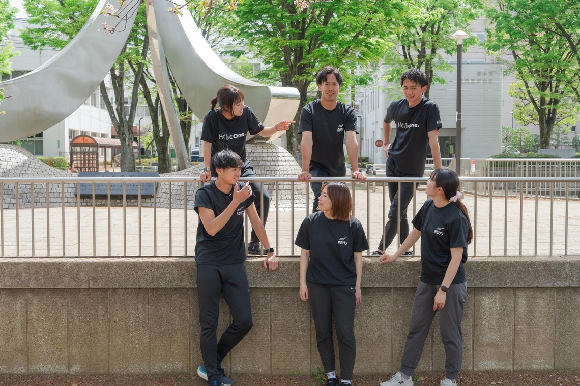 高橋佳五が撮影した写真のアルバム「企業宣材写真・会社集合写真」