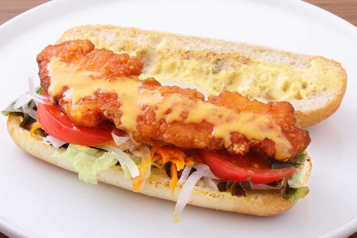 森安　照が撮影した「ドッグ・サンドウィッチ・バーガー・ドリンク」の写真