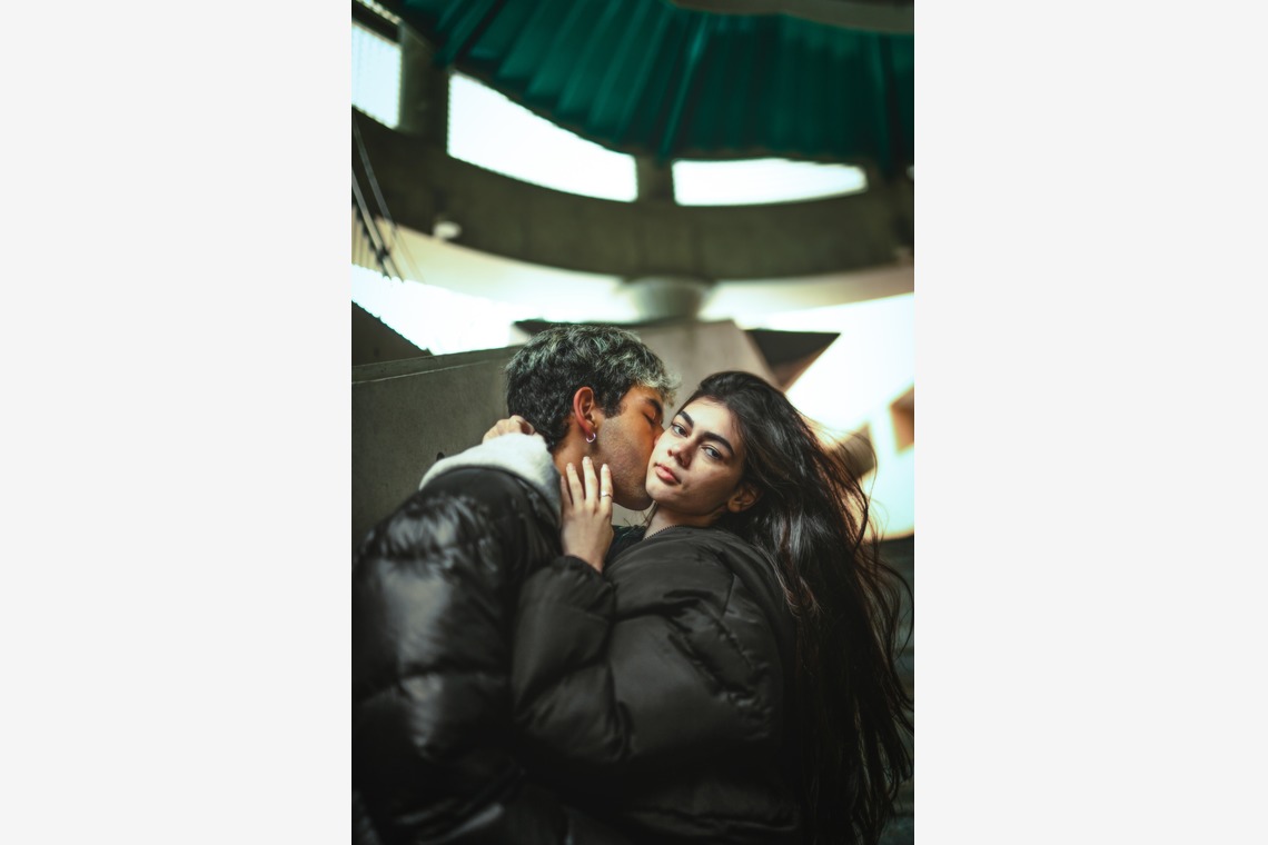 広告会社Flip Studioが撮影した「Victoria & Caleb」の写真