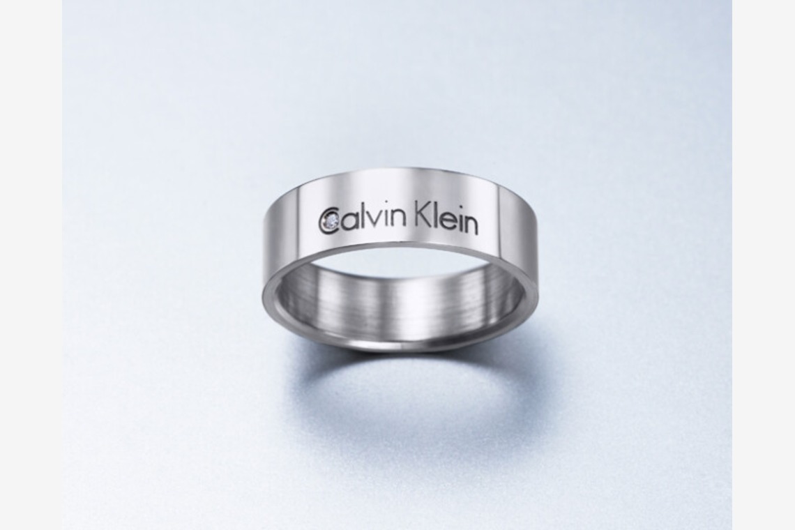 有限会社　澤田スタジオが撮影した「アクセサリー、貴金属」の写真