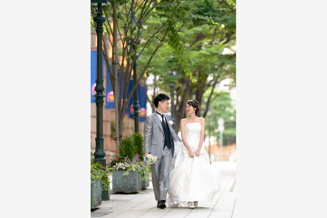 Album of the Wedding, Bridal taken by Lighthouse Photo - 