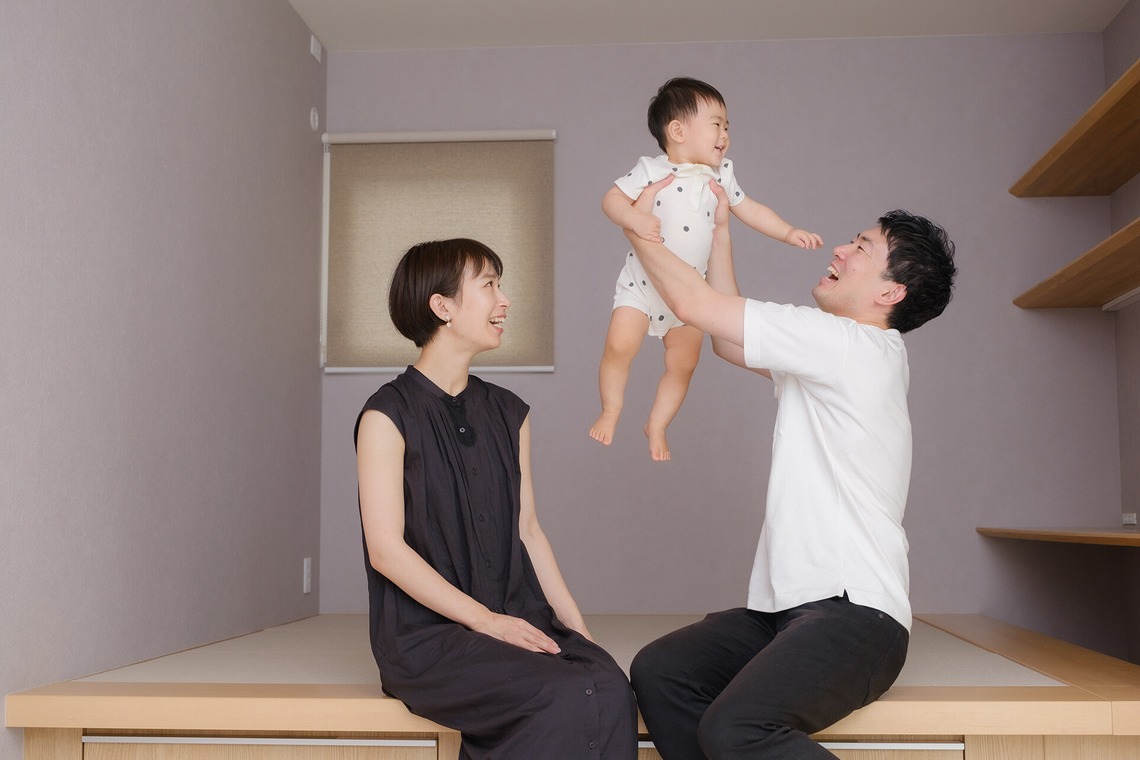 高夏写真店が出張撮影した家族写真(キッズ,ベビーフォト)などが写った「家族写真の撮影」の家族写真