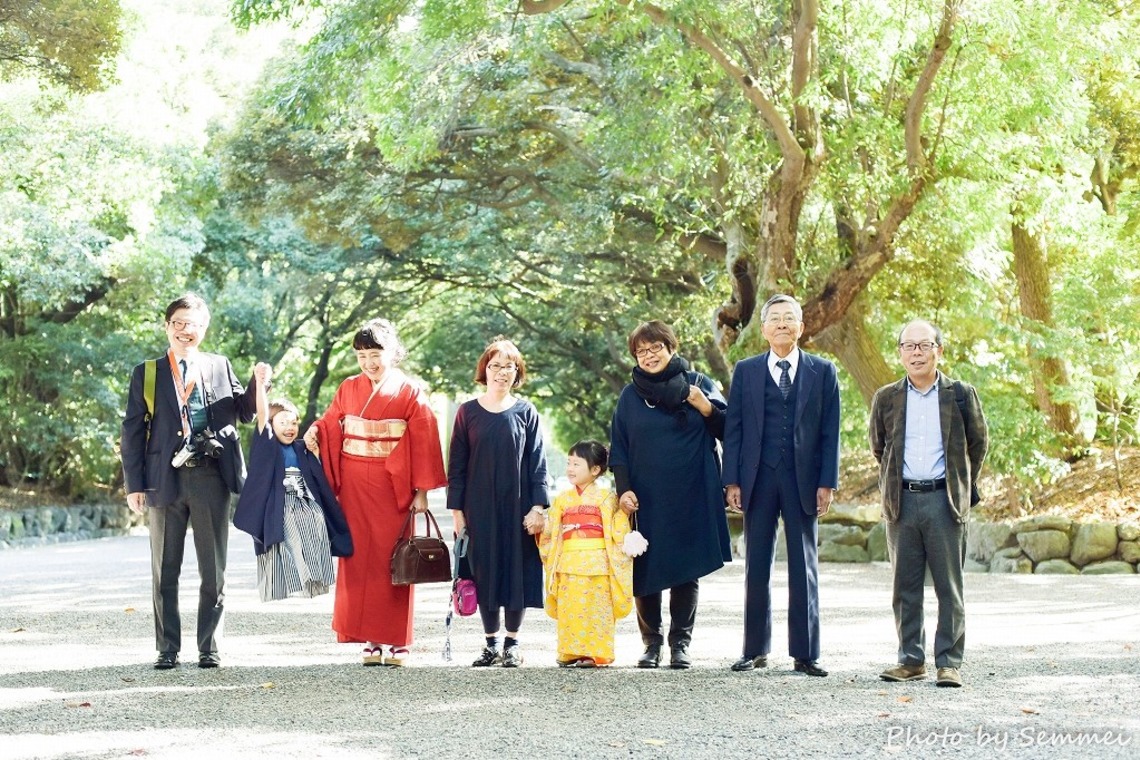 写真家 久保倉千明が撮影した写真のアルバム「七五三」