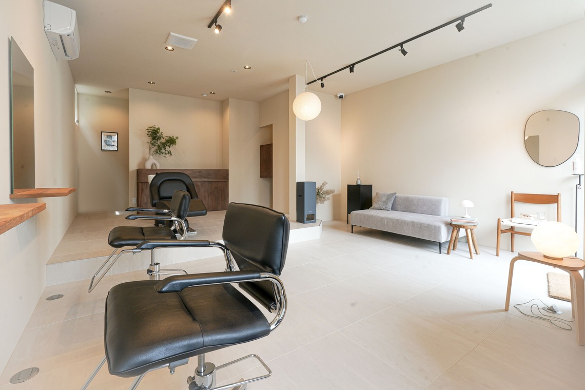 JJ&Co.が撮影した「福岡県　工務店　施工事例　美容室　内装」の写真