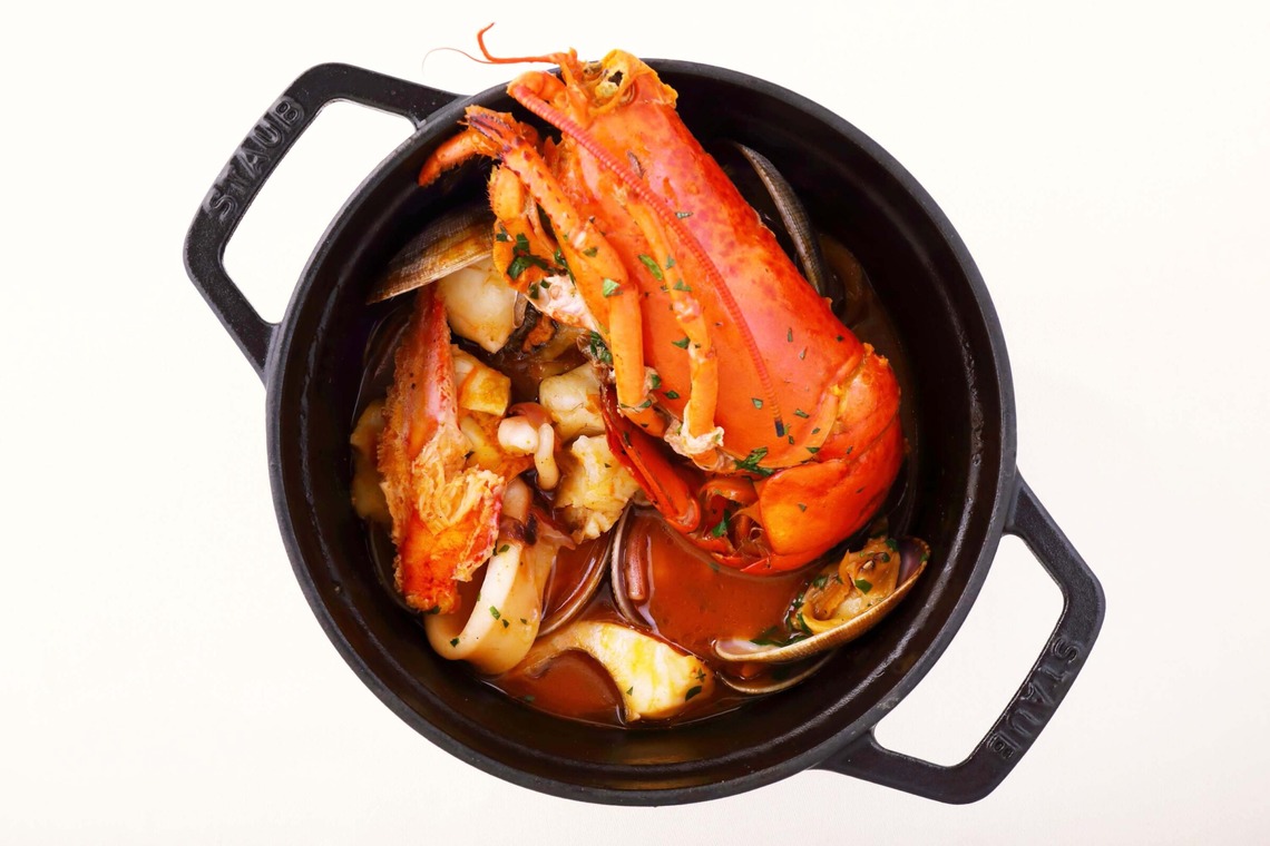 森安　照が撮影した「真俯瞰・ヨリ・集合」の写真