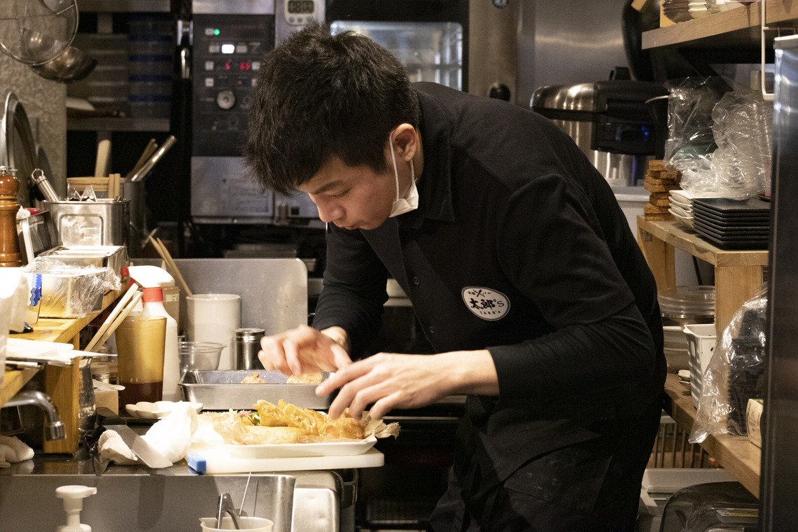 細谷悠美が撮影した「青横バル　太郎's」の写真