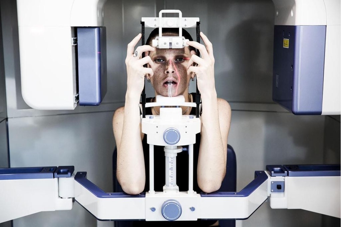 KIRAが撮影した「ファッションブランド作品撮り」の写真