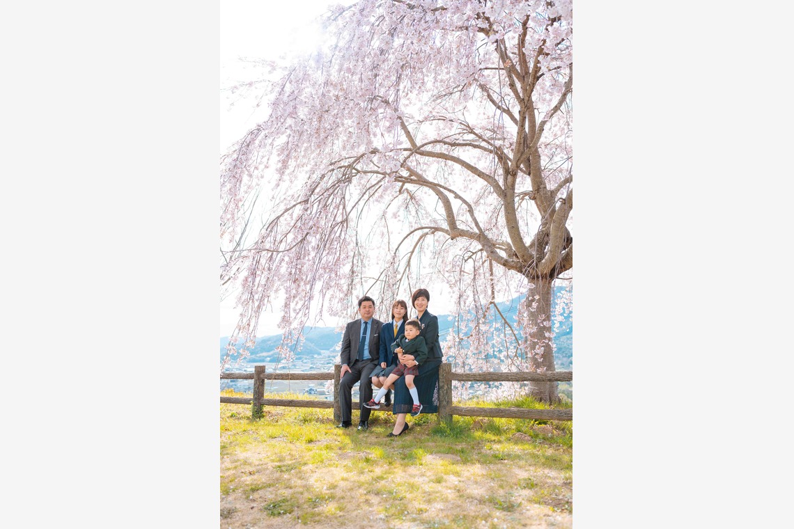 フォトグラファー笹が撮影した「徳島県 向麻山公園 家族写真」の写真