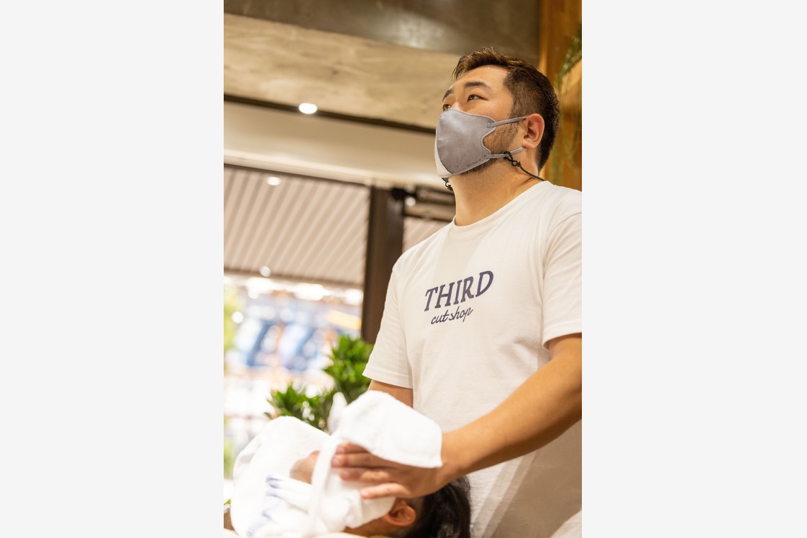 元木 ヒデが撮影した写真のアルバム「THIRD Cut Shop」