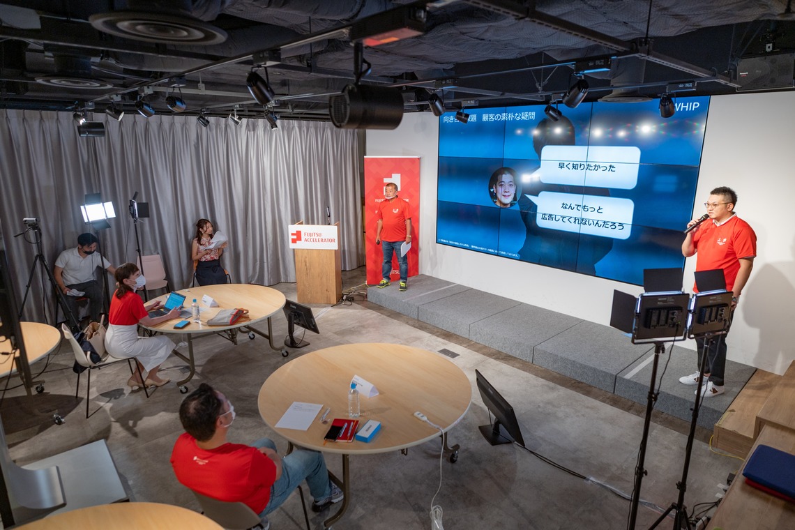 曽川拓哉が撮影した写真のアルバム「企業イベント（オンライン配信風景）」