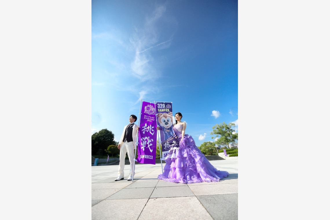 KIKIウェディングが撮影した写真のアルバム「エディオンスタジアム」