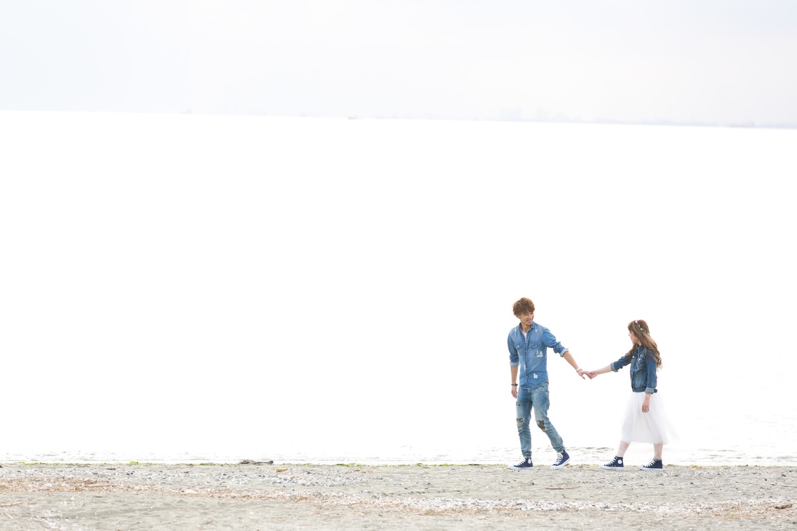 Photo of engagement taken by meganecco Photography