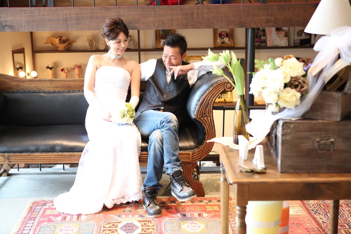 ウェディングアベニューが撮影した「アトリエスタジオ　洋装」の写真