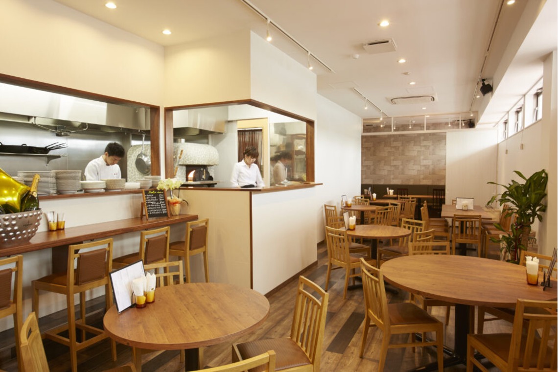 赤木写真事務所（代表　赤木武博）が撮影した「オブジェクトVR (360°フォト）建築　竣工　料理　ビジネスシーン」の写真