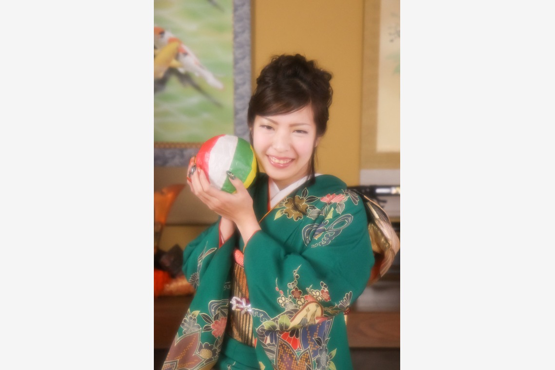 スマイルハンターが出張撮影した家族写真(キッズ,ベビーフォト)などが写った「成人式フォト」の家族写真