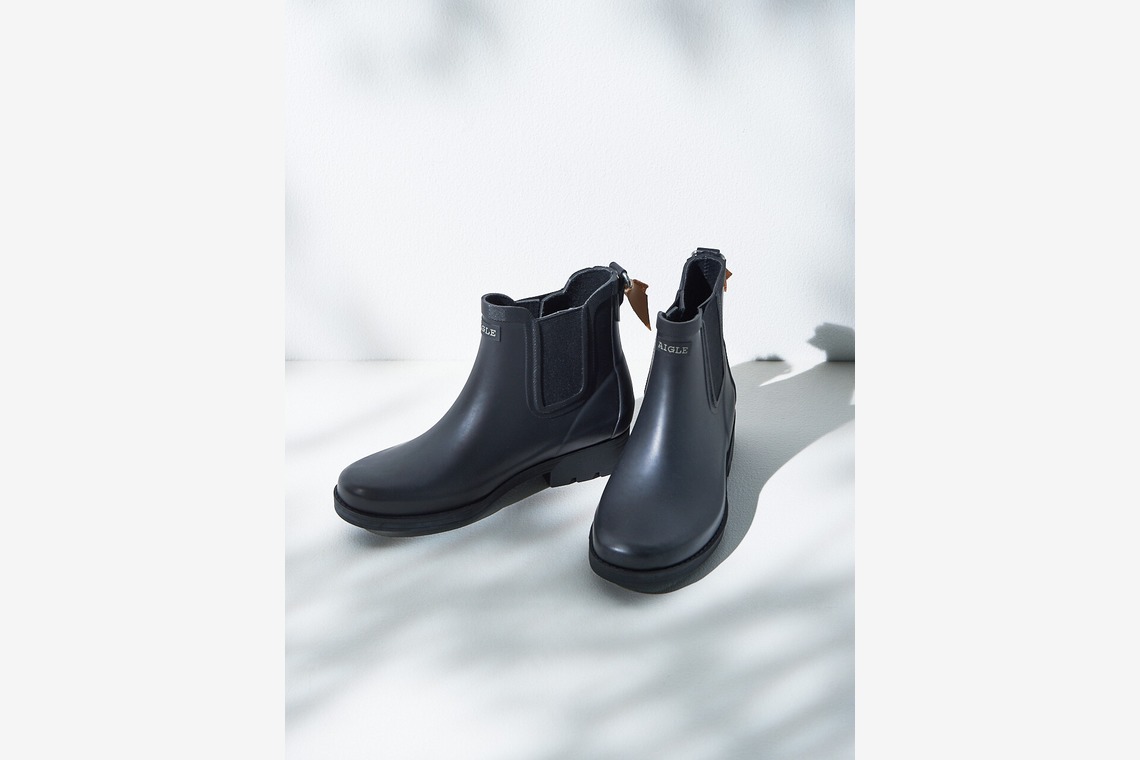 大内カオリが撮影した写真のアルバム「物撮り」