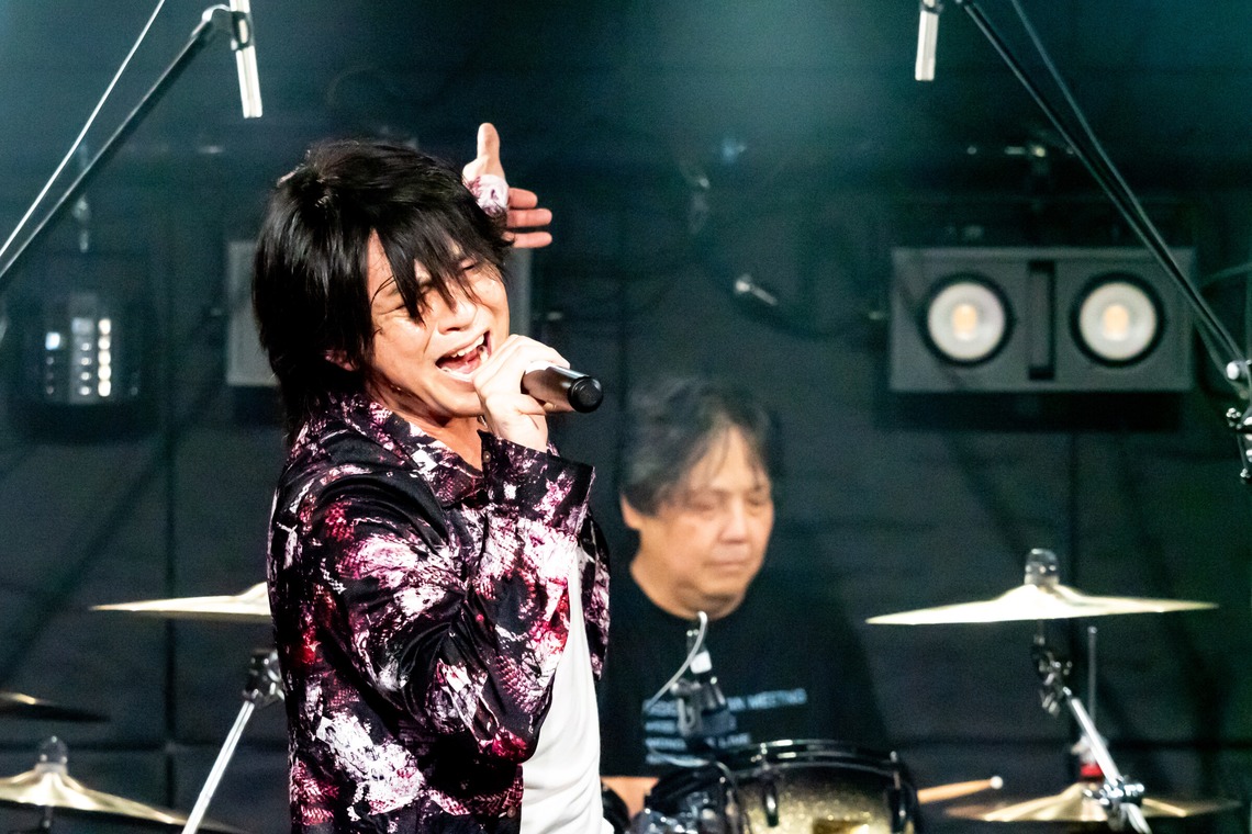 原野 英樹が撮影した「ロックバンドのライブハウス撮影 NO.2」の写真