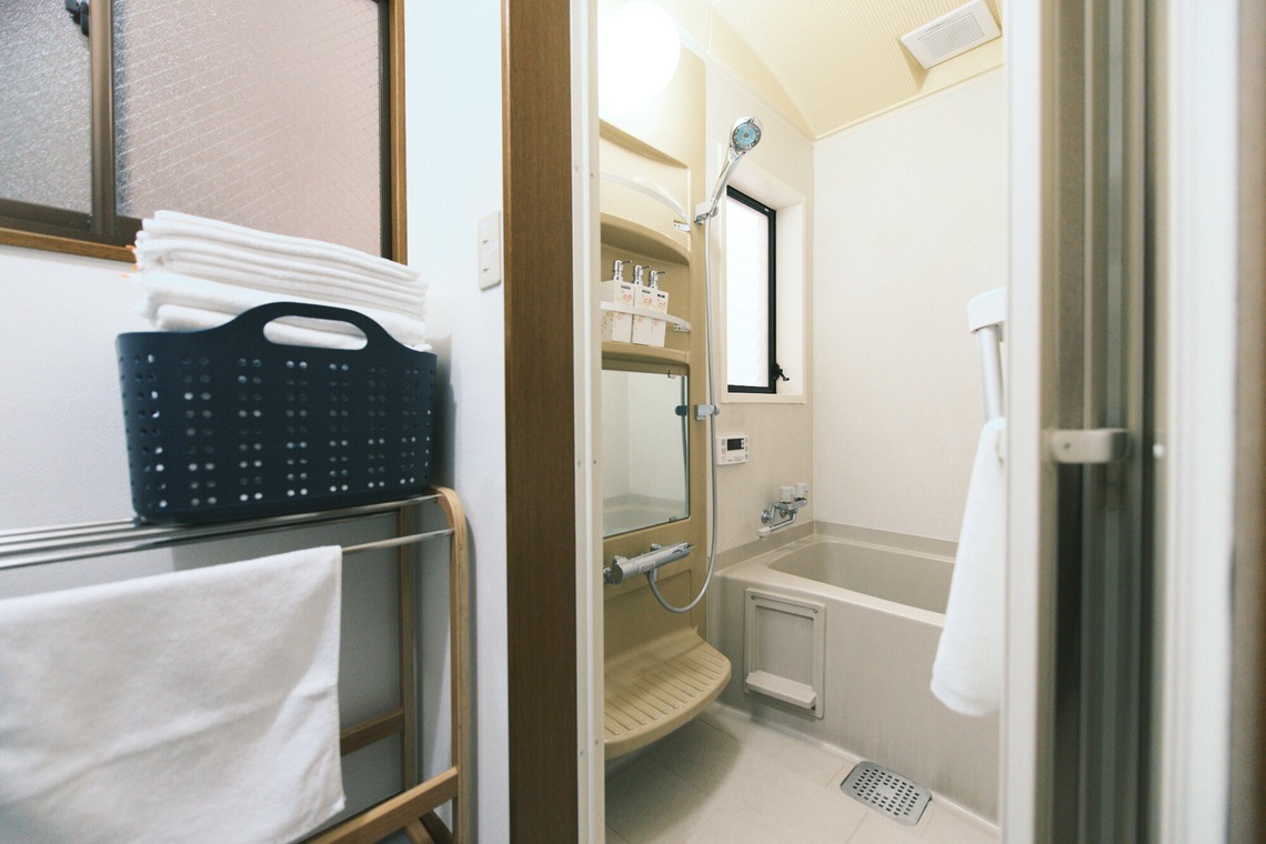 幽玄舎が撮影した写真のアルバム「民泊」