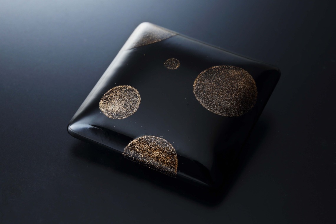 西原毅が撮影した「ジュエリーetc」の写真