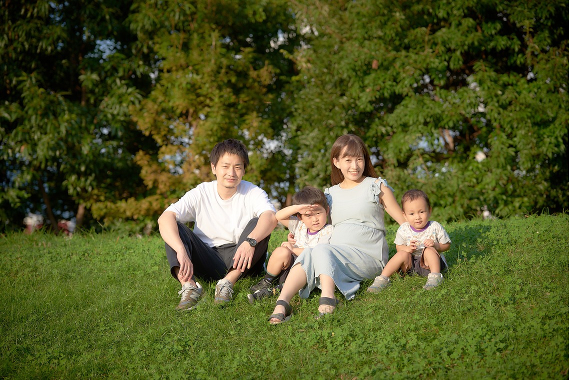 Earth Creative Productsが出張撮影した家族写真(キッズ,ベビーフォト)などが写った「ファミリー」の家族写真
