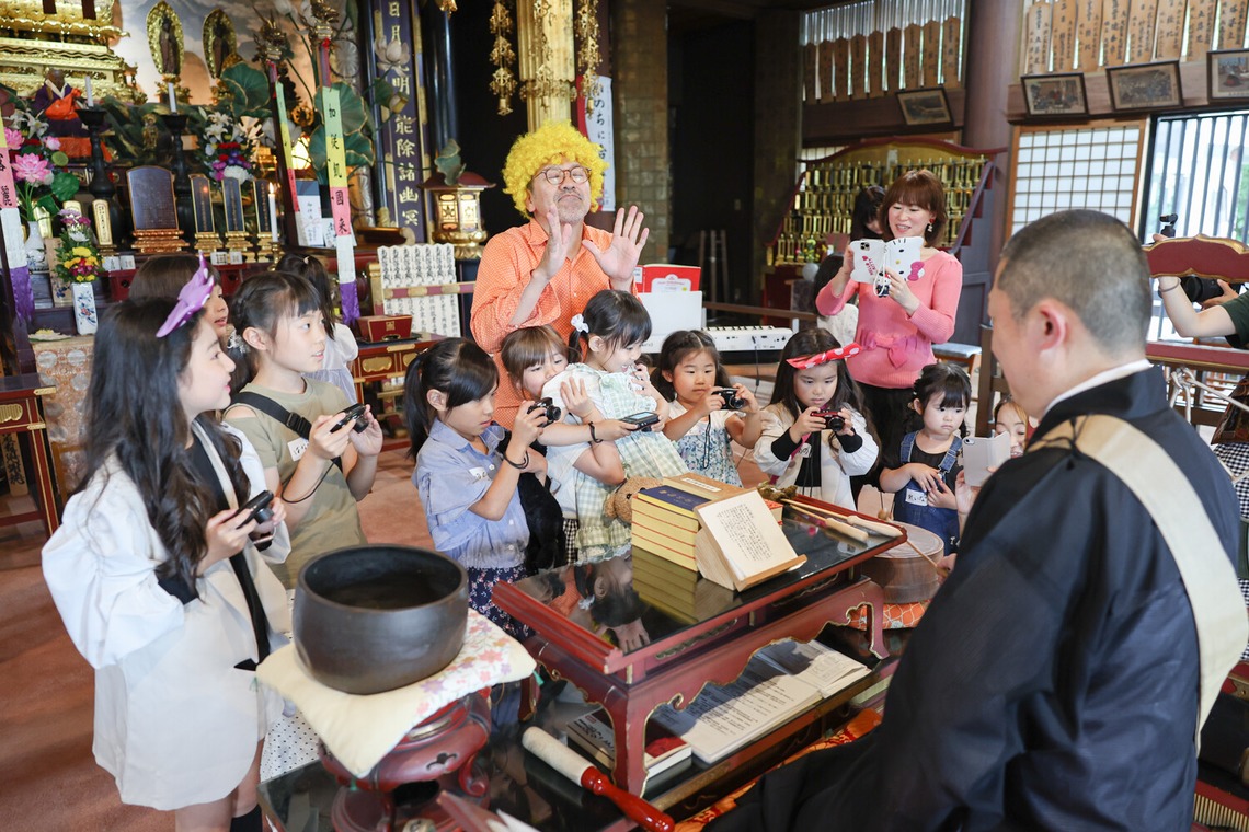ちずカメラが撮影した「写真家　橘田龍馬さんの子供写真教室の様子」の写真