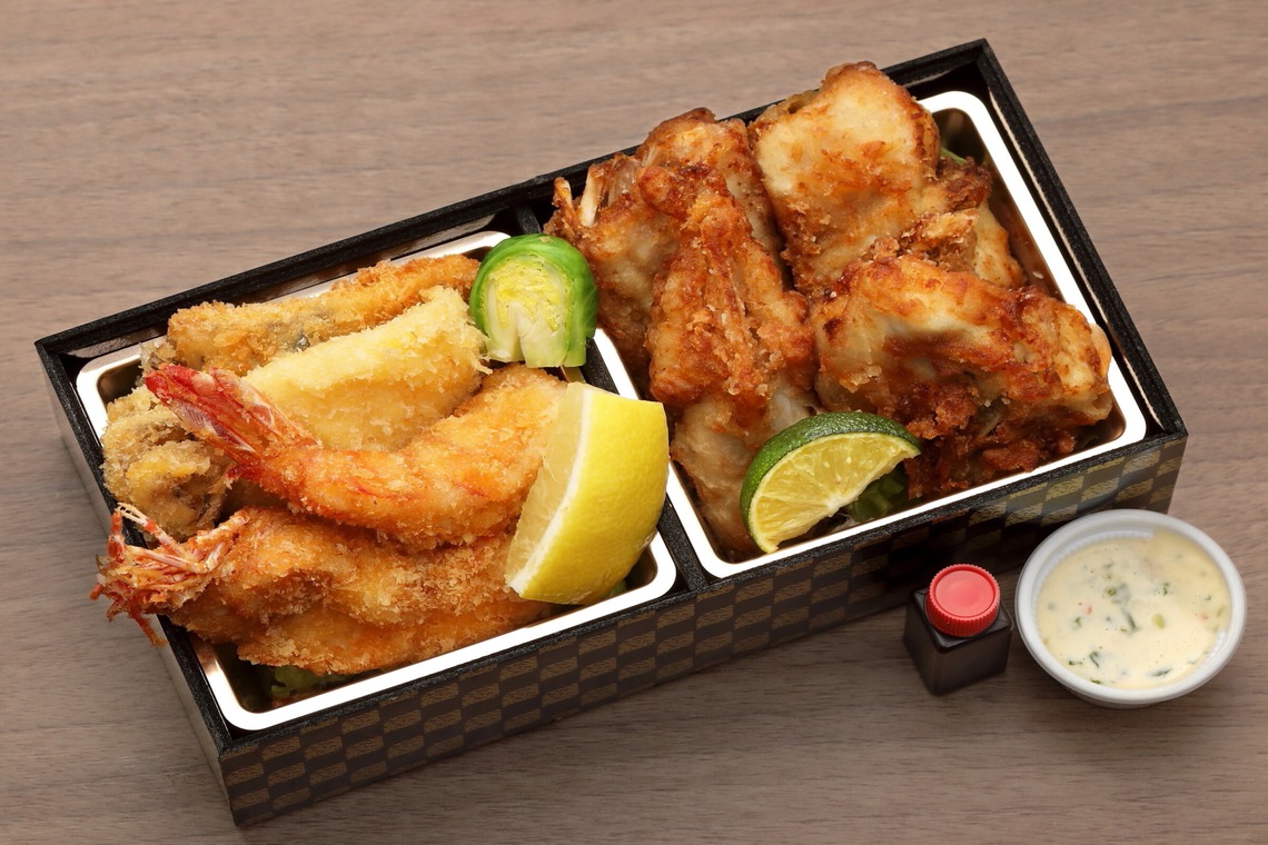 森安　照が撮影した写真のアルバム「おにぎり・惣菜・お弁当」