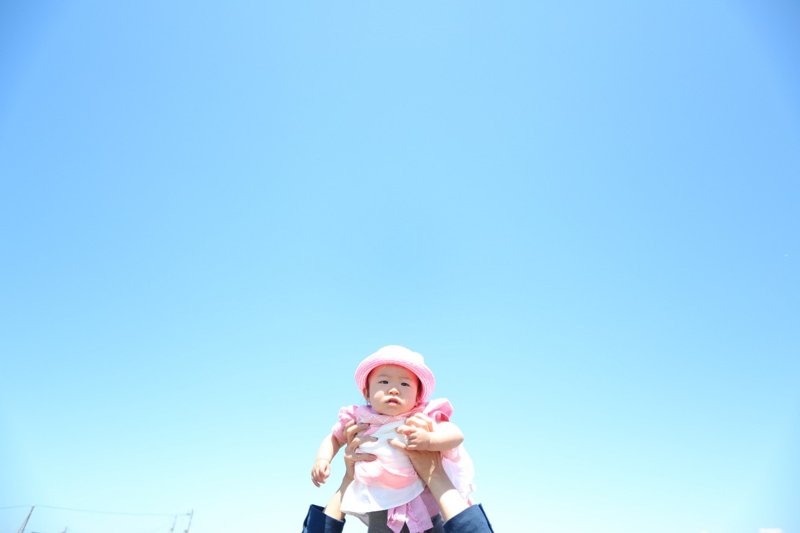 今西健二が撮影した写真のアルバム「１歳バースデー」