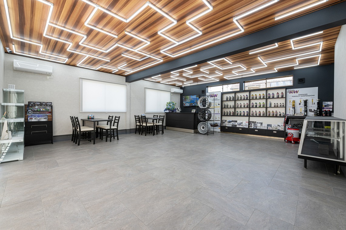 吉田佳央が撮影した「自動車修理工場コーポレートサイト撮影」の写真