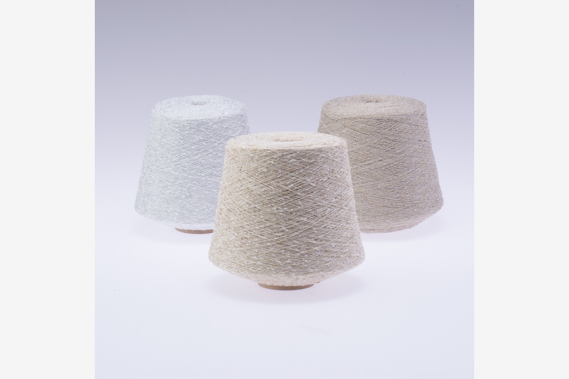 スタジオ桜が撮影した写真のアルバム「商品撮影」