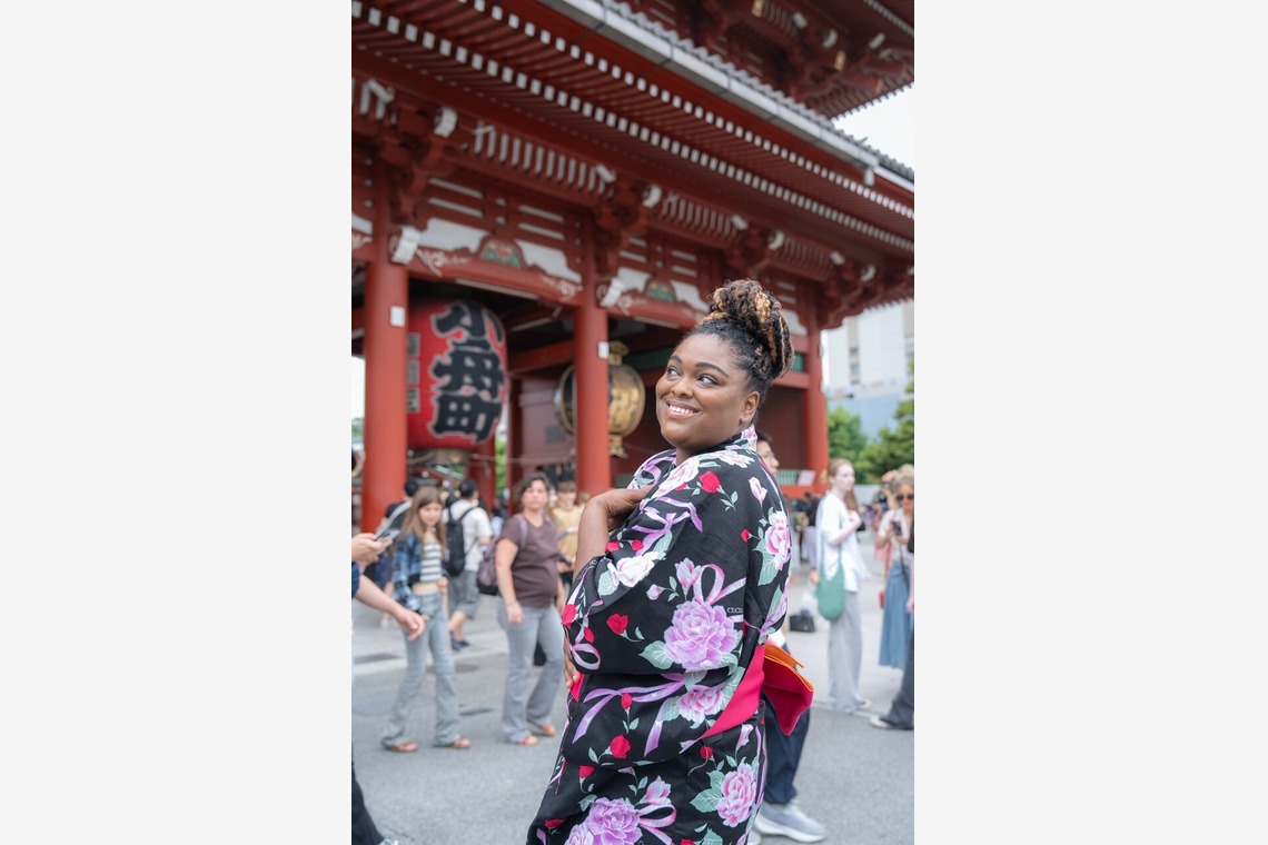 Photography_KanaUが撮影した「浴衣の外国人観光客（浅草）」の写真