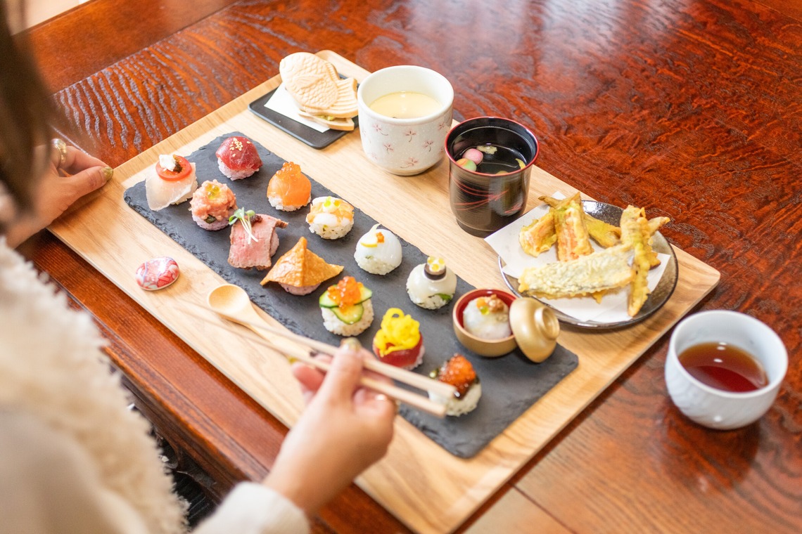 大森美紗生が撮影した写真のアルバム「山梨PORTA-手毬ずし専門店 嬋～せん～様」