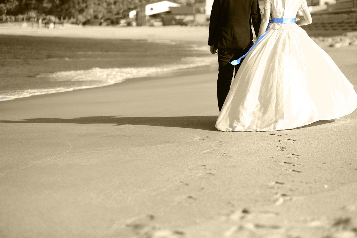 PIC WEDDING PHOTO（関口純一）が撮影した写真のアルバム「ホワイトドレス」