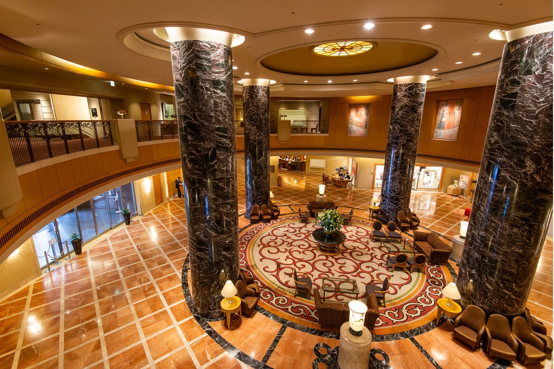 岩川芳信が撮影した写真のアルバム「ホテル・飲食店・マンション・内観外観」