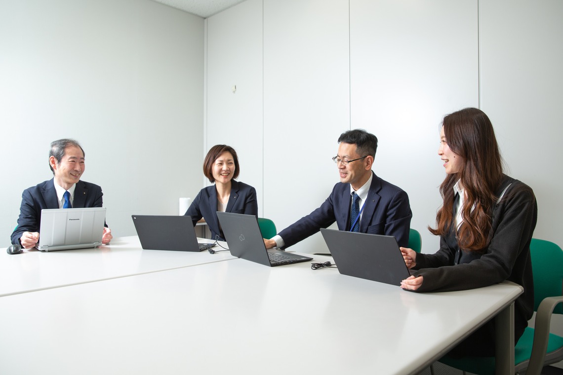 石場慎一郎が撮影した「オフィス写真」の写真