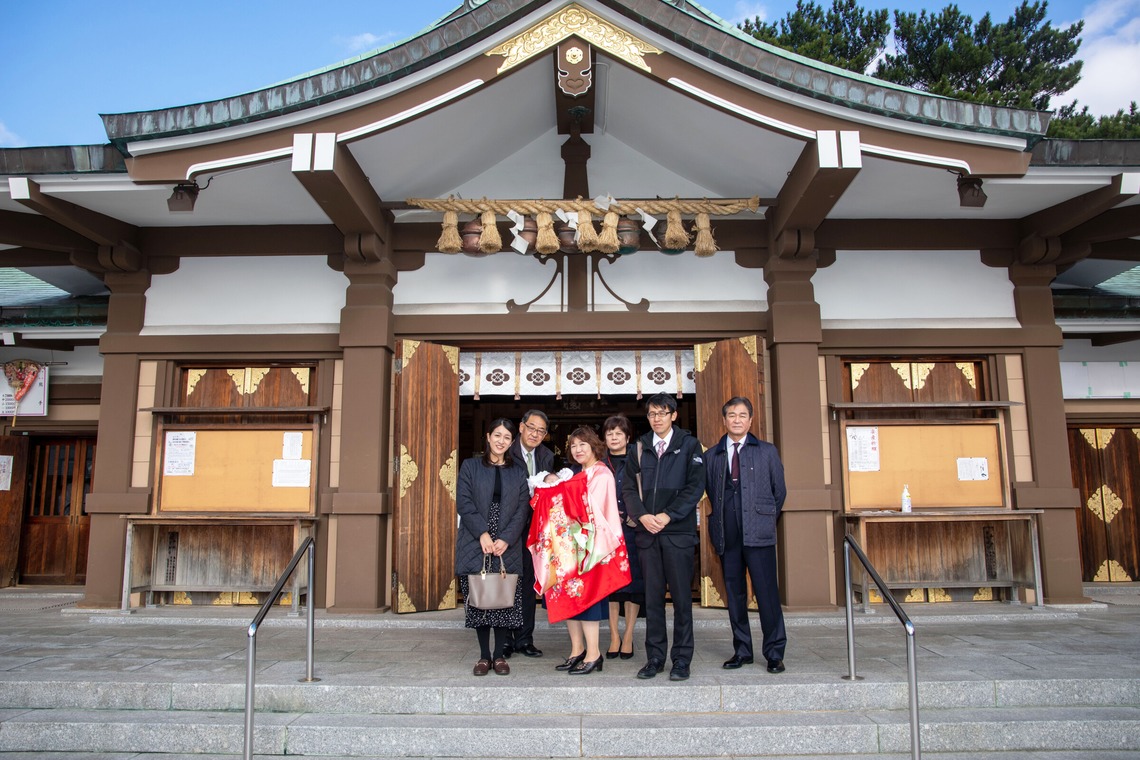 岩坪眞一郎が撮影した「初宮参り」の写真