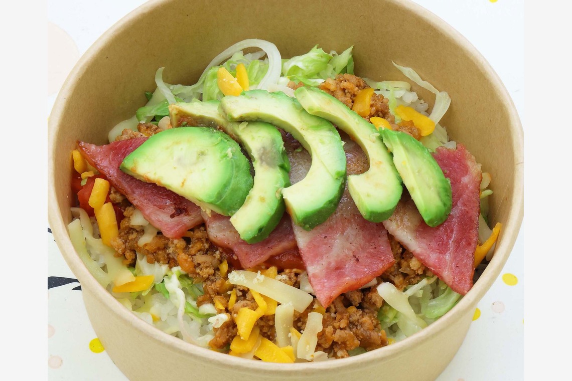 森安　照が撮影した「肉丼・タコライス」の写真