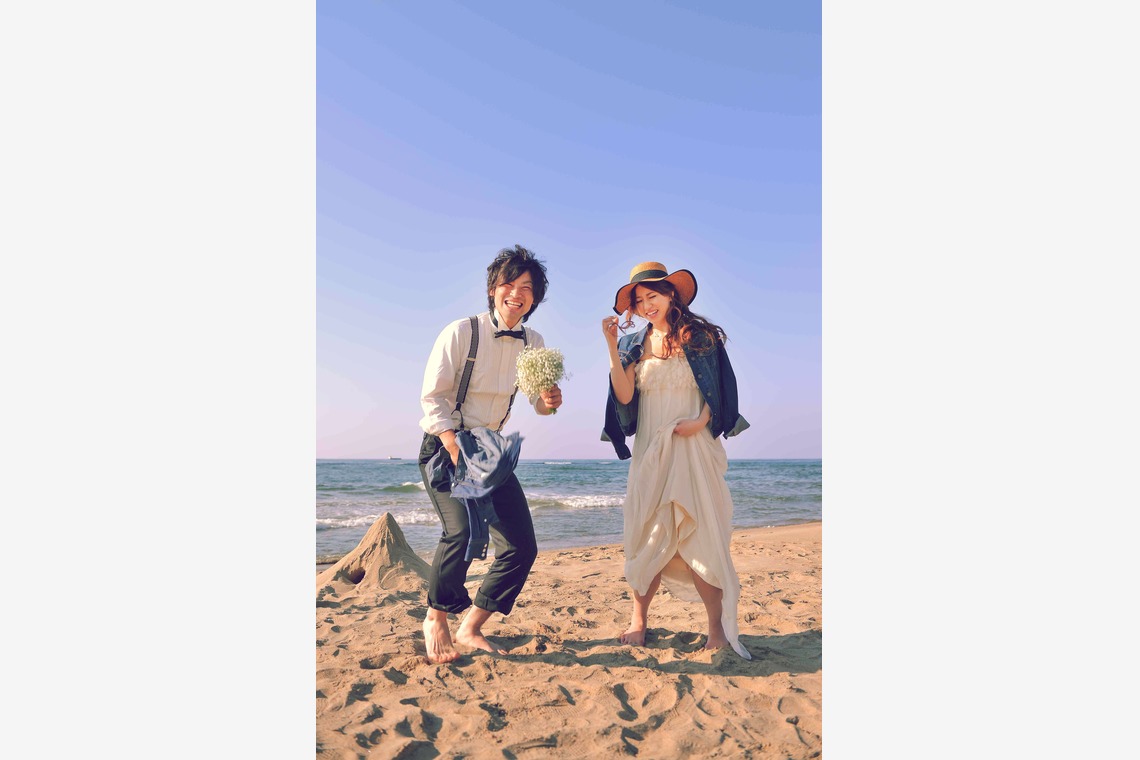 Album of the Location Photo Shoot taken by Yuichi Taniguchi - Sea location photo