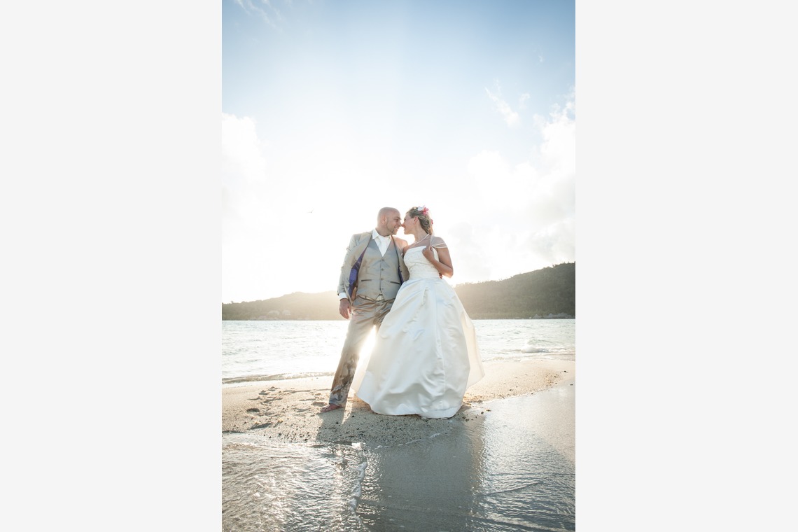 Photo of  taken by SOMETHING BLUE WEDDING & PHOTOGRAPHY (Ben Duluc)