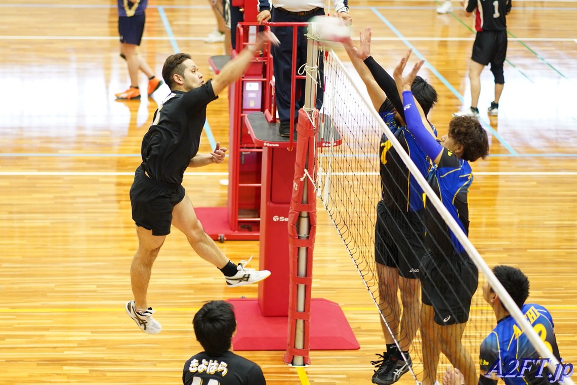 A2FT.jpフォトグラファーまつもとあきらが撮影した「BOOSTCUP全国大会 9人制バレー 2019年2月 大阪市」の写真