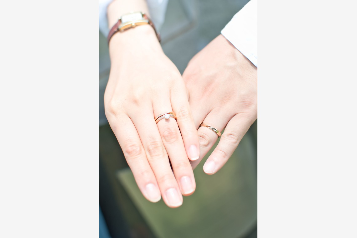 坂田年彦が出張撮影した家族写真(キッズ,ベビーフォト)などが写った「カップルフォト」の家族写真